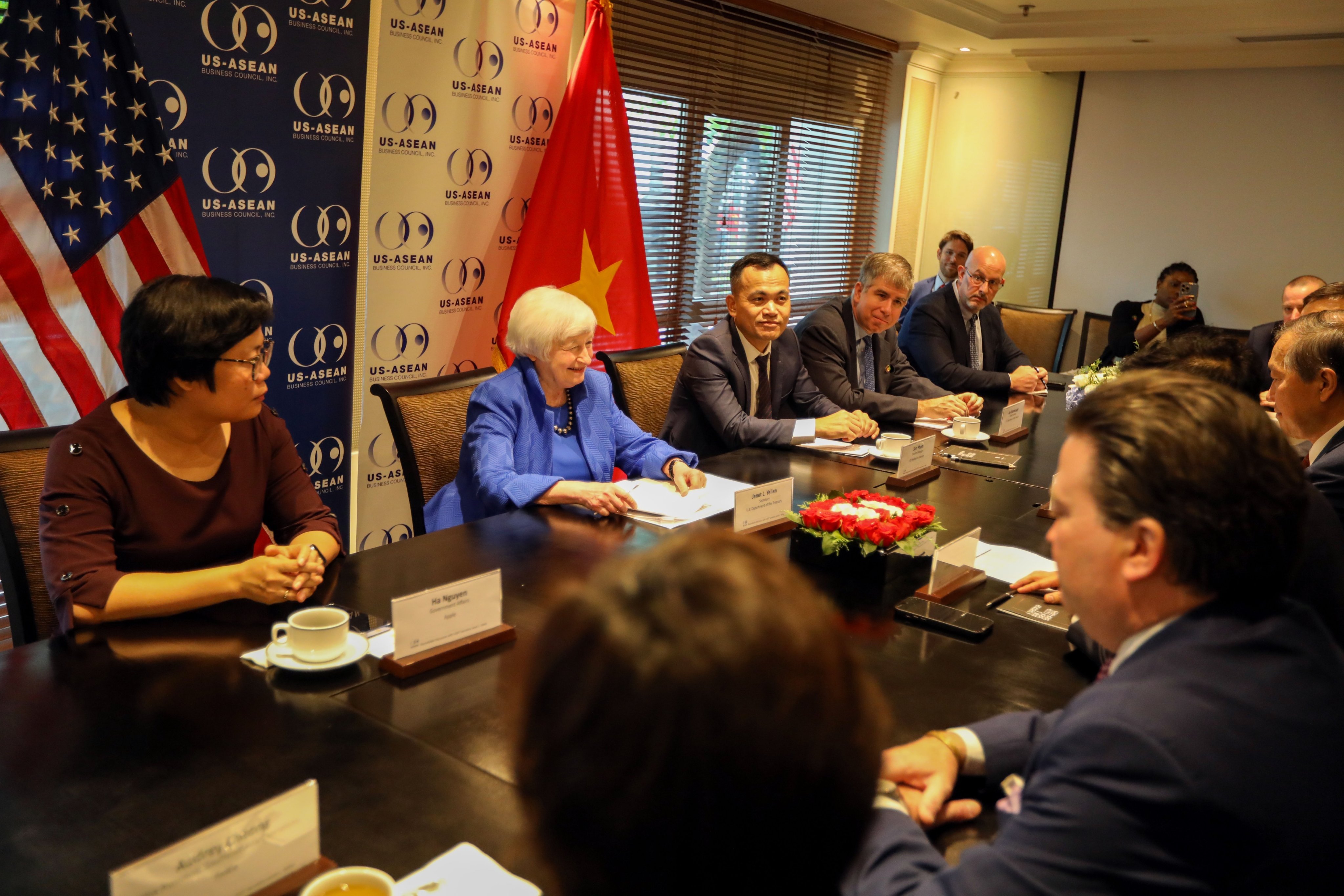 Bộ trưởng T&agrave;i ch&iacute;nh Janet Yellen&nbsp;tại cuộc gặp với Hội đồng Kinh doanh Mỹ - ASEAN. Ảnh: Việt Dũng.