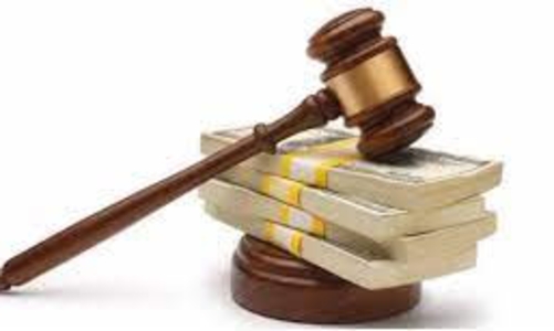 Tạo cung cầu giả hai mã ABR và FRM, một cổ đông Tp.HCM bị phạt nặng