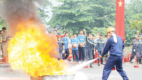 Quy định phòng cháy, chữa cháy “trói tay” doanh nghiệp