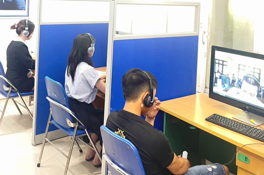 Lao động tại Hà Nội được kết nối phỏng vấn online với sàn việc làm tại các địa phương khác.