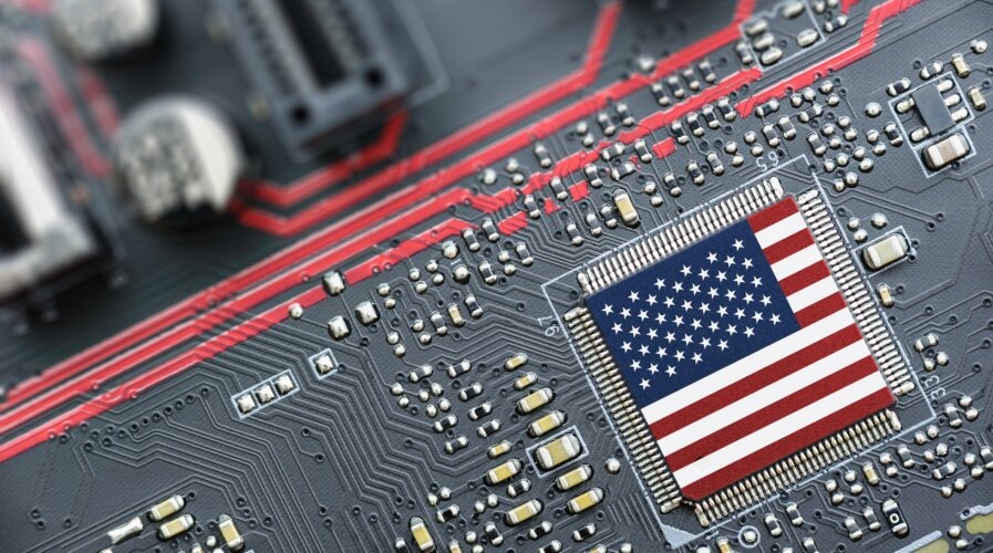 CEO Nvidia, Qualcomm và Intel thúc giục Mỹ “xem lại” lệnh giới hạn chip với Trung Quốc 