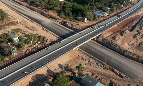 WB dự báo năm 2023, nợ công Việt Nam ở mức 36% GDP 