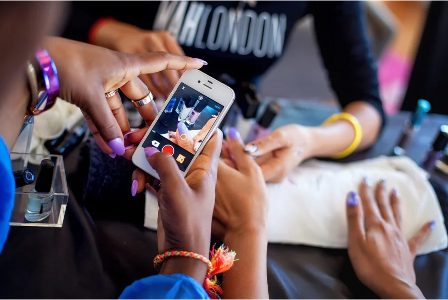 Theo một thống k&ecirc;, TikTok l&agrave; nguồn th&ocirc;ng tin về l&agrave;m đẹp đứng đầu của Gen Z.