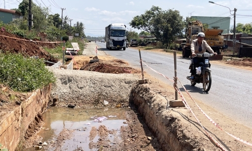 Đại biểu Quốc hội than phiền thi công Quốc lộ 19 qua tỉnh Gia Lai chậm trễ dù nhiều lần ra 