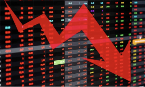 Vì đâu cổ phiếu ngân hàng bị bán tháo mạnh, diễn biến kém so với thị trường thời gian qua?