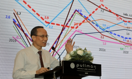 TS. Cấn Văn Lực: Dòng vốn và các chính sách liệu có được thẩm thấu vào doanh nghiệp, giúp nền kinh tế tăng tốc hay không?