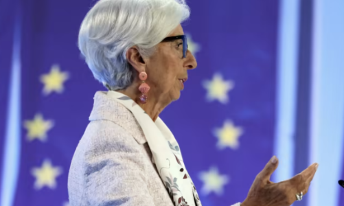 ECB nâng lãi suất lên cao kỷ lục, lo lạm phát cao dai dẳng