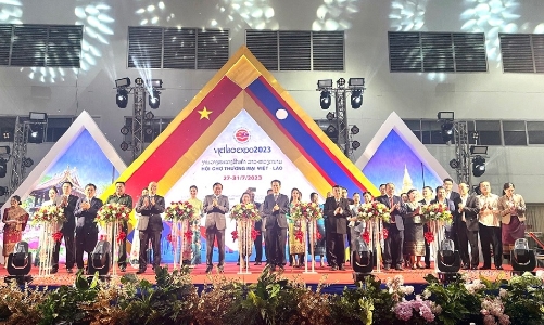 Thúc đẩy giá trị thương mại song phương Việt Nam và Lào lên mức 2 tỷ USD