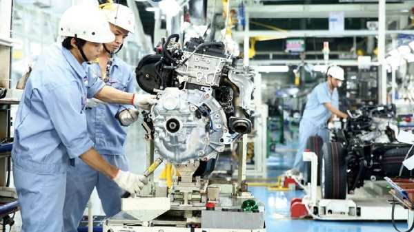 Sản xuất công nghiệp khởi sắc