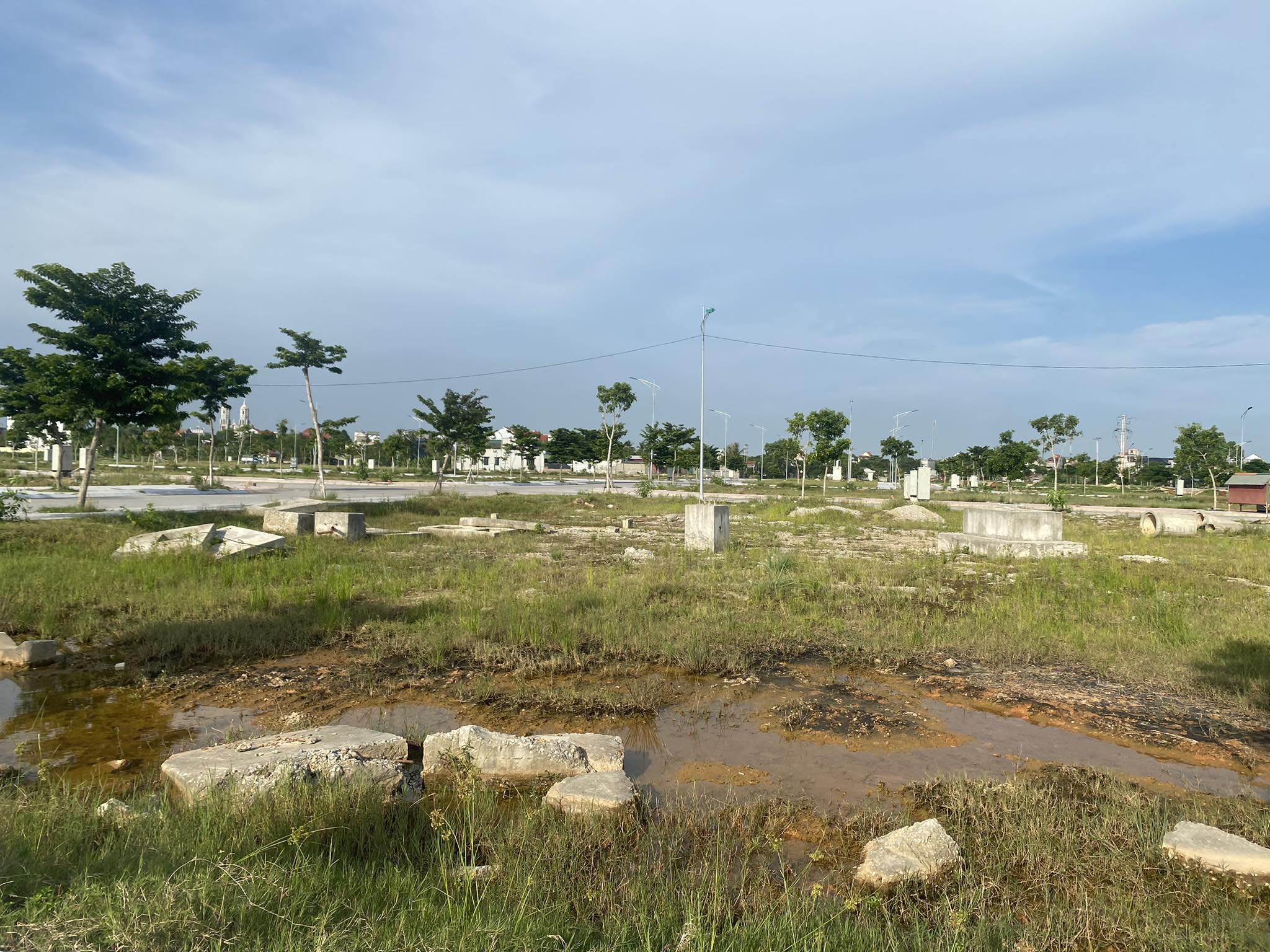 Khu dân cư mới Nam Đồng Nẫn 1 và Khu dân cư Nam Đồng Nẫn 2 nằm ngay tại trung tâm thị trấn Triệu Sơn 