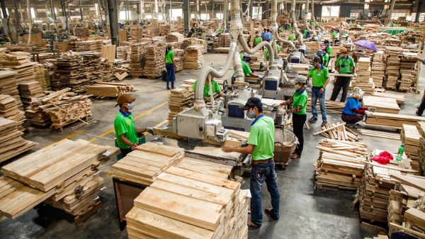 Nhiều khó khăn “bủa vây” doanh nghiệp Bình Dương 