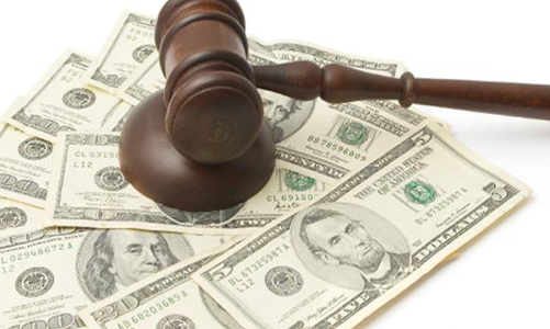 Nhiều người rơi vào “vòng xoáy” chạy án, xin việc