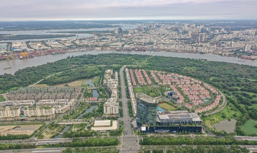 Nhà đầu tư ngoại vẫn tìm mua dự án bất động sản Việt