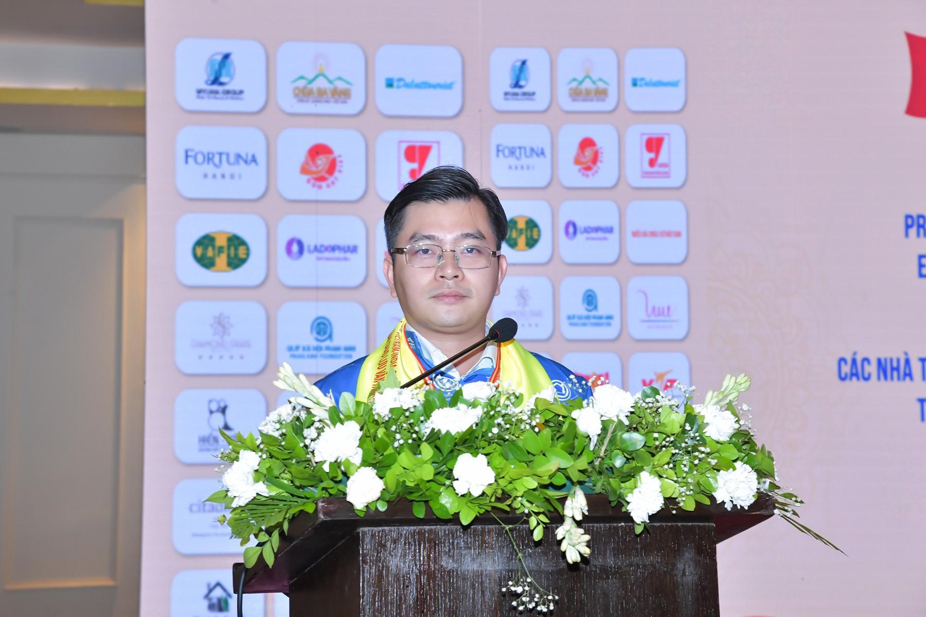 Ông Đặng Tuấn Kiệt - đại diện thương hiệu Jemmia phát biểu tại sự kiện.