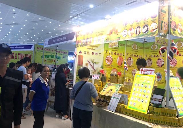 International East-West Economic Corridor trade fair opens in Da Nang