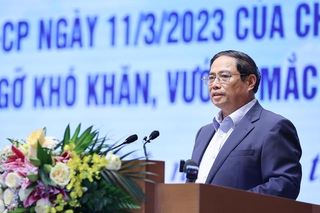 PM seeks solutions to obstacles in real estate market