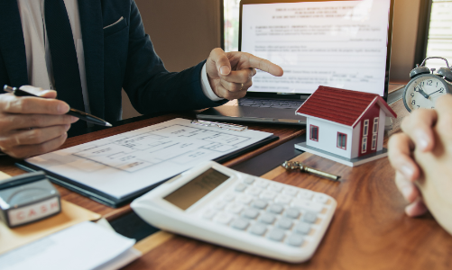 Một vụ khiếu kiện việc giao đất và truy thu thuế khi mua bán bất động sản tại TP Hồ Chí Minh  