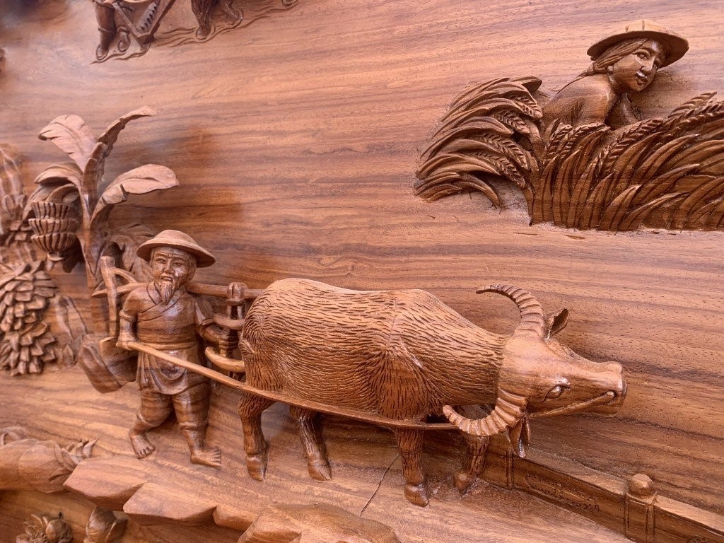 H&agrave;ng năm, nghề mộc của x&atilde; thu h&uacute;t h&agrave;ng ng&agrave;n lao động bởi mức thu nhập kh&aacute; cao.