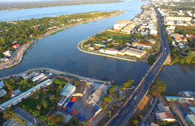 Vinh Long withdraws land of 11 projects