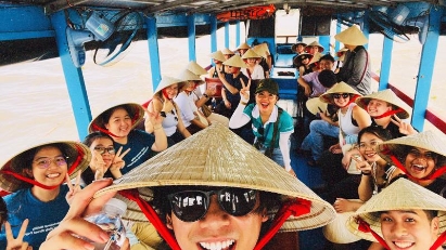 HCMC travel companies look forward to better earnings through river tours