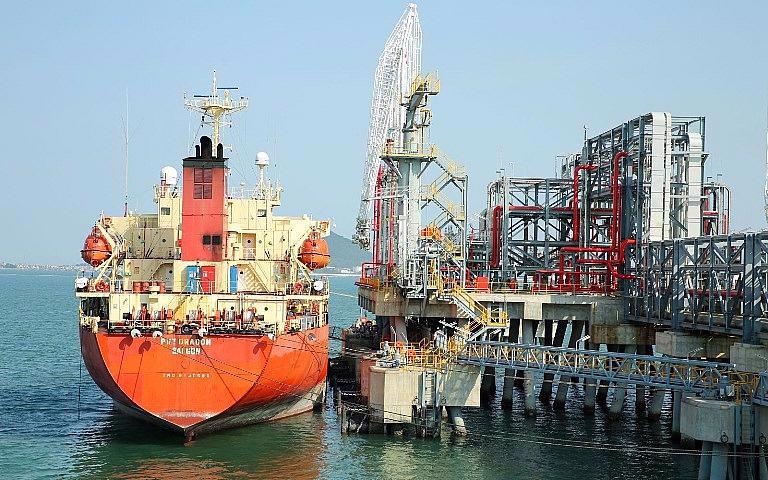 Nghi Son Port handles 22.8mln tons of cargo in 7M