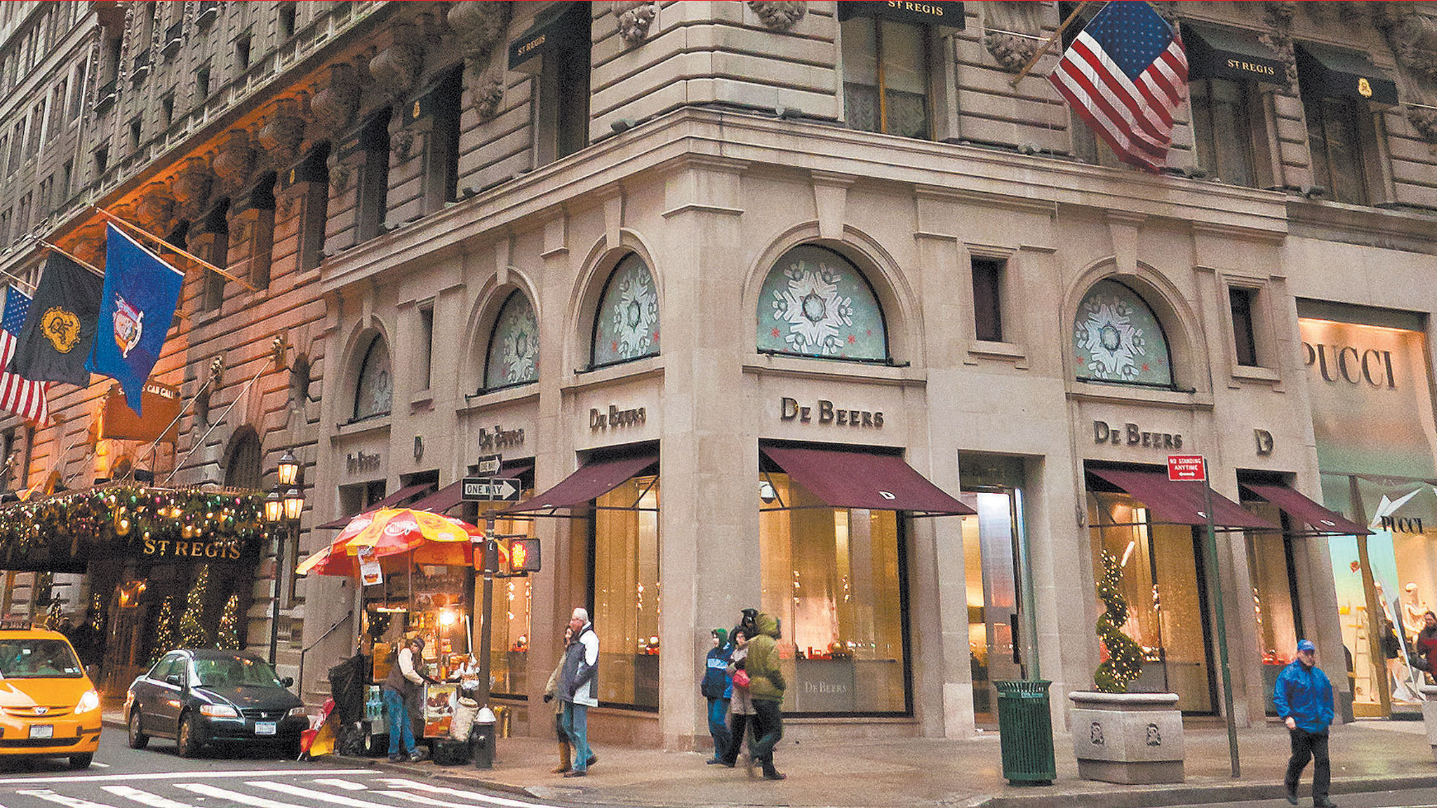 Richemont đ&atilde; b&aacute;o c&aacute;o doanh thu từ Ch&acirc;u Mỹ giảm 2%.