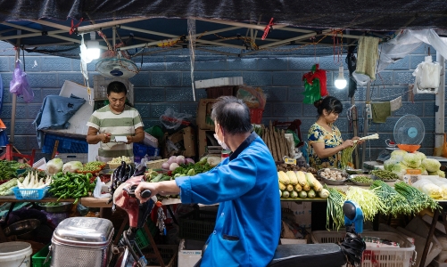 Trung Quốc rơi vào giảm phát