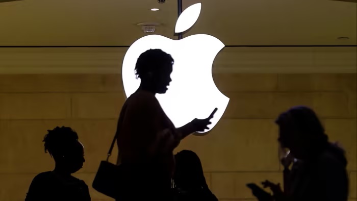 Apple thông báo tuyển dụng để tăng cường đào tạo AI tạo sinh trên  thiết bị di động