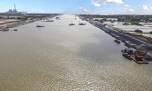 Thúc tiến độ luồng tàu biển vào sông Hậu