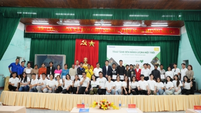 Panasonic supporting disadvantaged households in Quang Nam province
