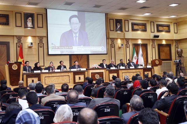 Vietnam & Iran boast much potential to boost economic cooperation