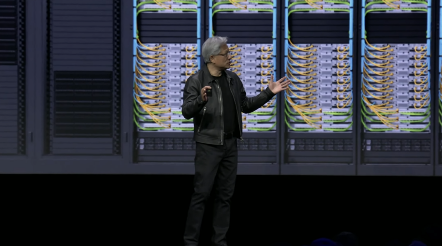 Nhà sáng lập, CEO NVIDIA Jensen Huang công bố nền tảng NVIDIA GH200 Grace Hopper tân tiến - được xây dựng phục vụ kỷ nguyên AI.