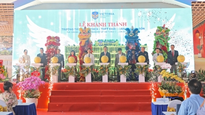 Khai Hoan Primary, Lower and Upper Secondary - Saigon South (Victoria School) opens