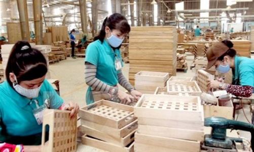 Thị trường thu hẹp, xuất khẩu gỗ vẫn đang gặp khó