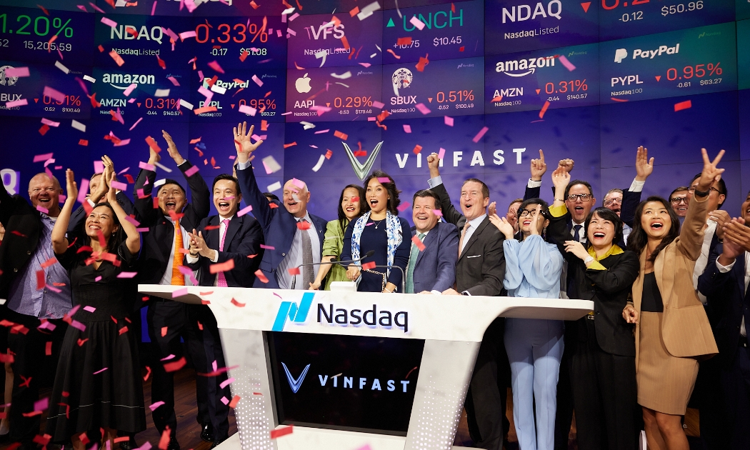 20h ngày 15/8/2023 (giờ Việt Nam), VinFast đã rung chuông ra mắt trên Nasdaq Global Select Market.