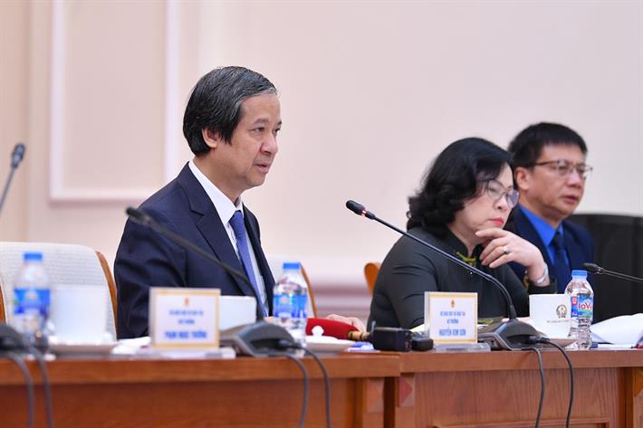 Bộ trưởng Nguyễn Kim Sơn.