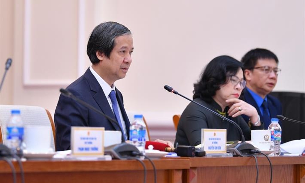 Bộ trưởng Nguyễn Kim Sơn.