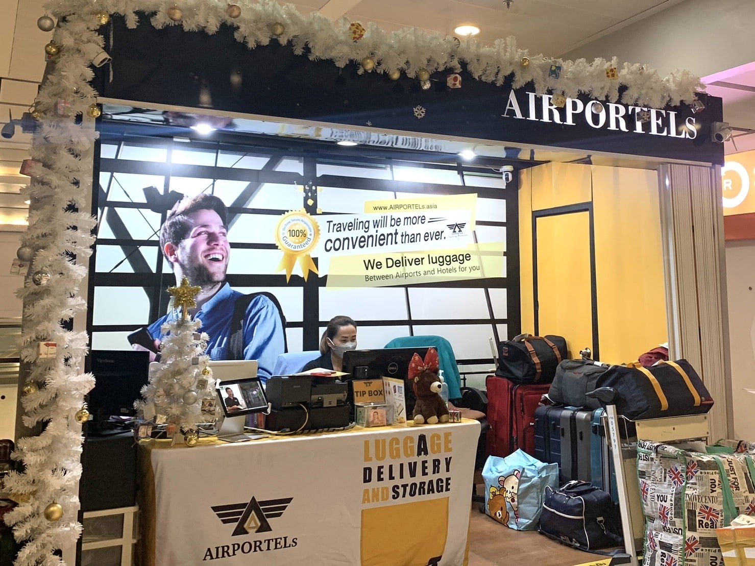 Dịch vụ lưu trữ và giao nhận hành lý của Airportels tại Thái Lan.