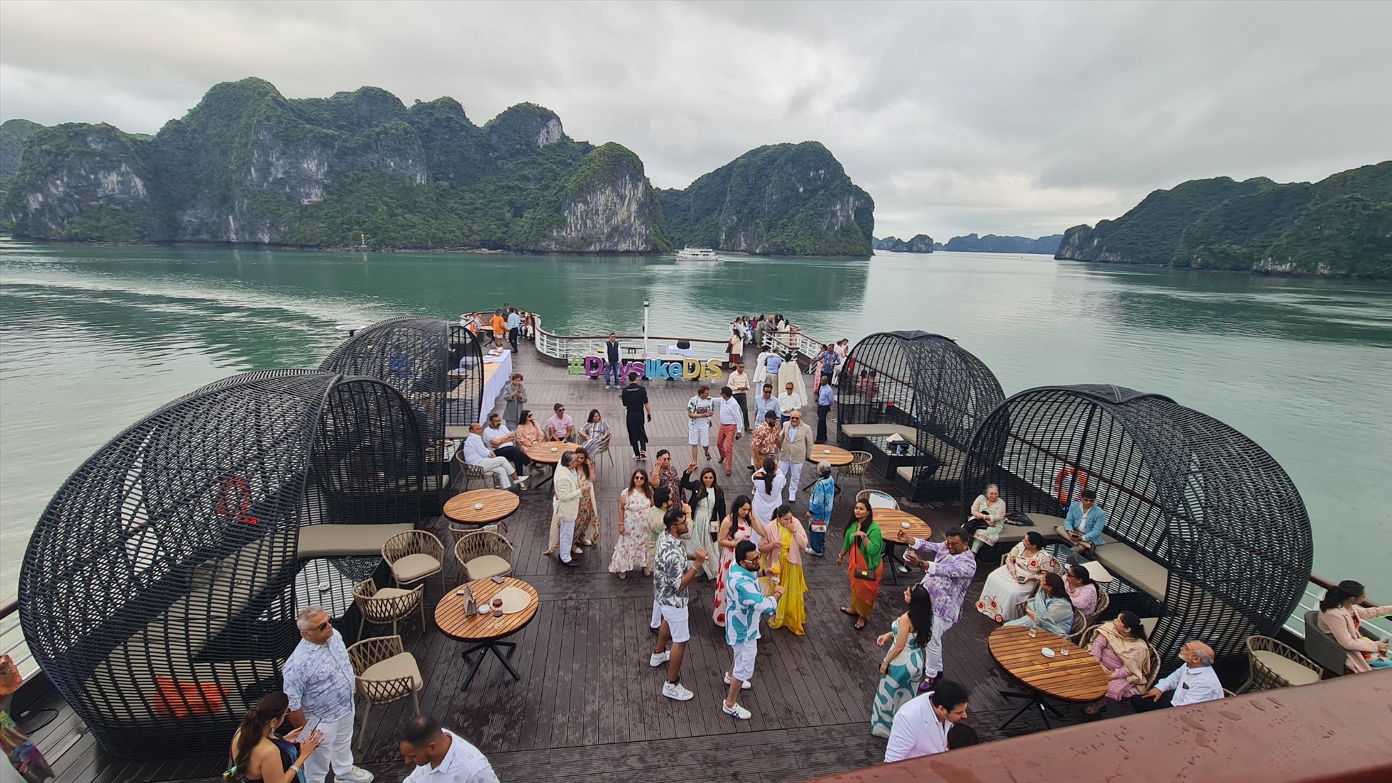 Người dân Ấn Độ đang muốn ra nước ngoài và tìm những điểm đến mới lạ để tổ chức đám cưới.