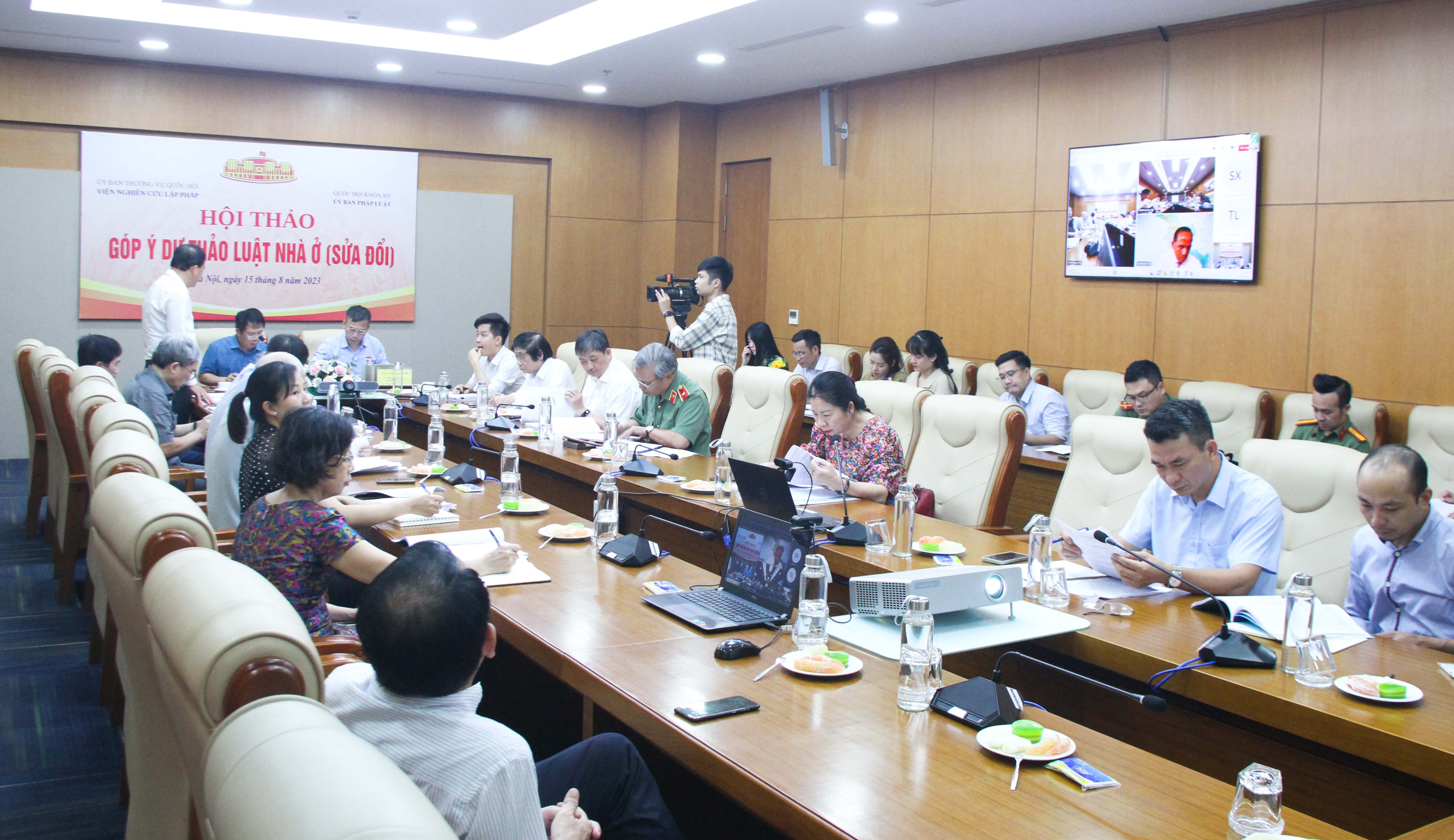 Hội thảo g&oacute;p &yacute; dự thảo Luật Nh&agrave; ở (sửa đổi) do Viện Nghi&ecirc;n cứu lập ph&aacute;p (Ủy ban Thường vụ Quốc hội) tổ chức.
