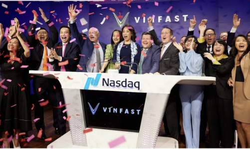 Sau màn chào sàn Nasdaq rực sỡ, CEO VinFast tiết lộ về kế hoạch giao nhiều xe hơn cho khách hàng tại Mỹ