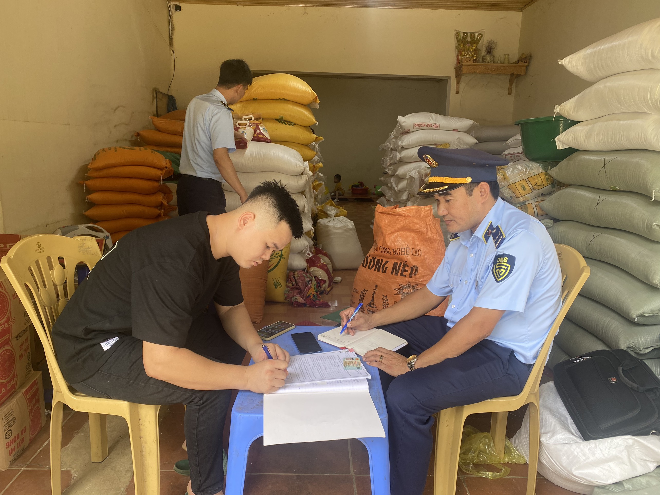 Thanh Hóa triển khai các biện pháp ngăn chặn nạn đầu cơ, găm hàng “bắt tay nhau” đẩy giá gạo tăng