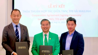 Toyota Vietnam signs strategic cooperation agreement with Mai Linh Group