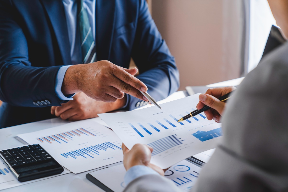 Trước tình hình khó khăn chung, các công ty tài chính đang tìm cách điều chỉnh kế hoạch kinh doanh để thích ứng.