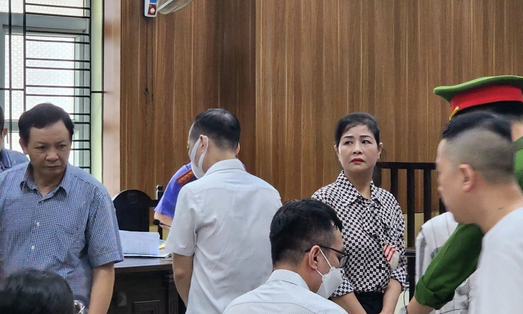 Bị cáo Phạm Thị Hằng cựu giám đốc Sở Giáo dục và Đào tạo Thanh Hóa lĩnh 4 năm án tù