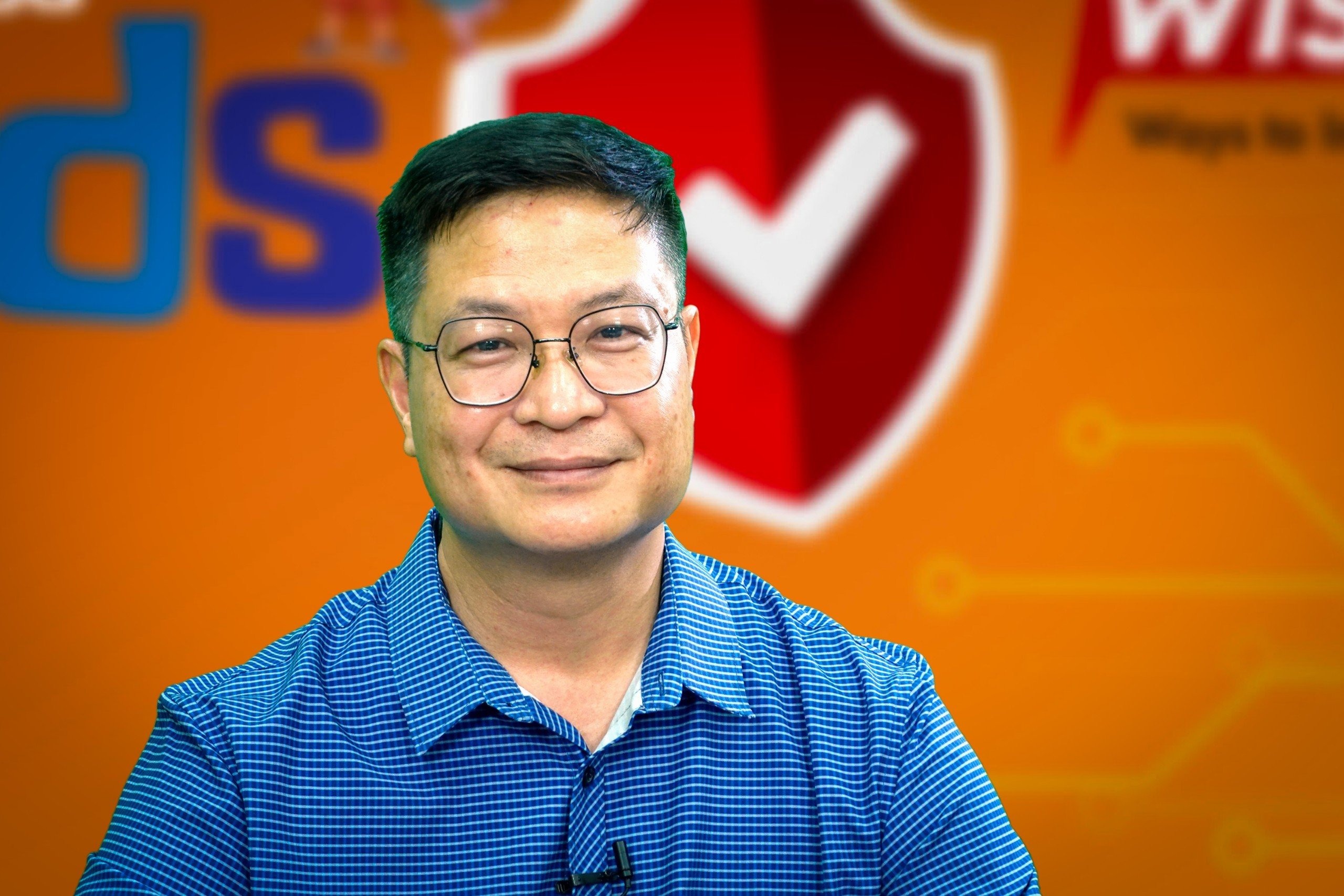 Ông Ngô Việt Khôi, chuyên gia đào tạo nhận thức an toàn thông tin, nguyên Giám đốc Quốc gia Trend Micro