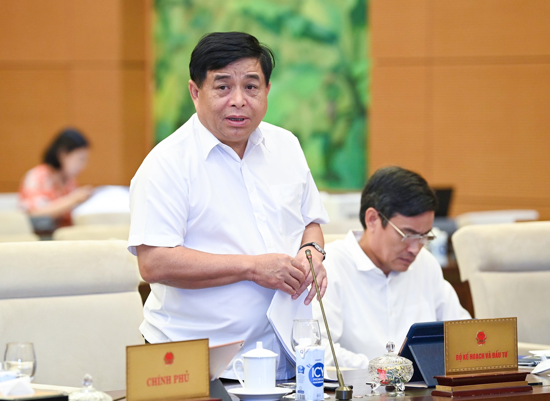 Bộ trưởng Bộ Kế hoạch và Đầu tư Nguyễn Chí Dũng đề nghị Đoàn giám sát tập trung giám sát có trọng tâm.