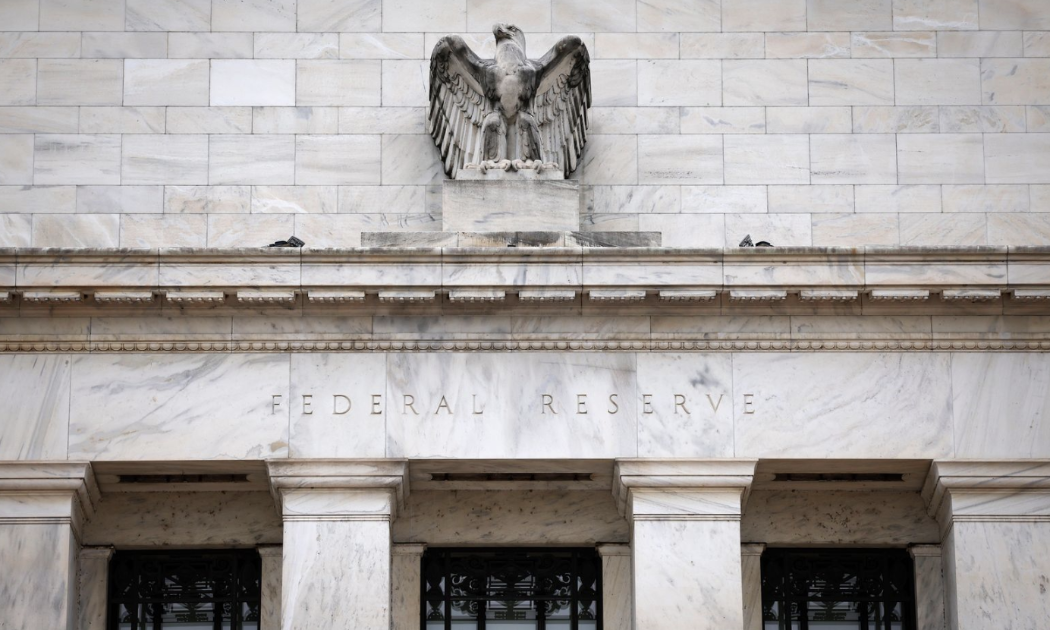 Fed đã nâng lãi suất lên mức cao nhất 23 năm để chống lạm phát - Ảnh: Getty/WSJ.