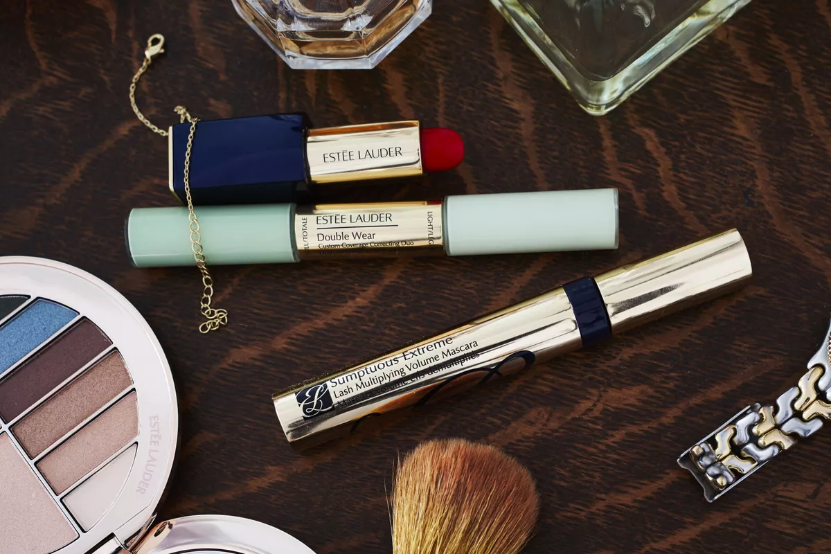 Estée Lauder đang được cho là đã tụt lại phía sau các đối thủ như L’Oréal, ngay cả trên “sân nhà”.