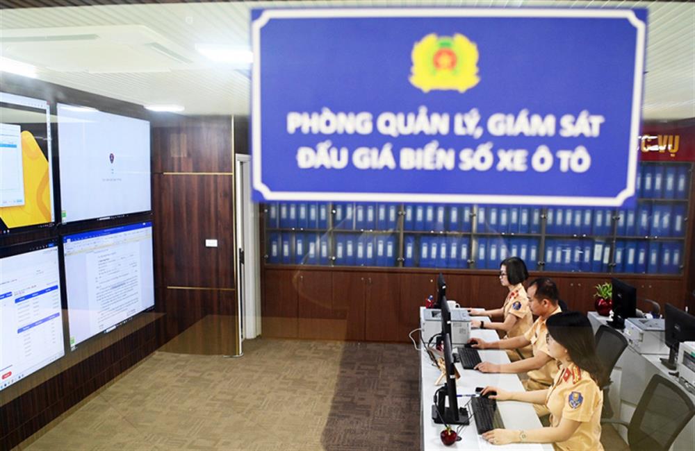 Sẽ giám sát chặt chẽ đấu giá trực tuyến biển số xe ô tô ngày 22/8